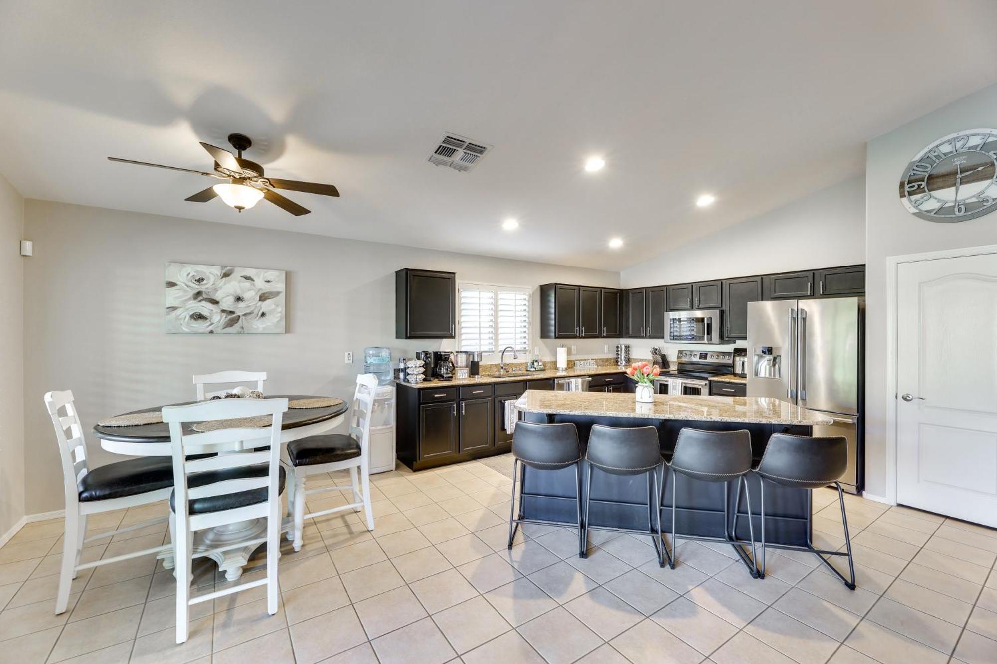 Mesa Oasis Desert Getaway Pool, Hot Tub, Patio! Екстер'єр фото